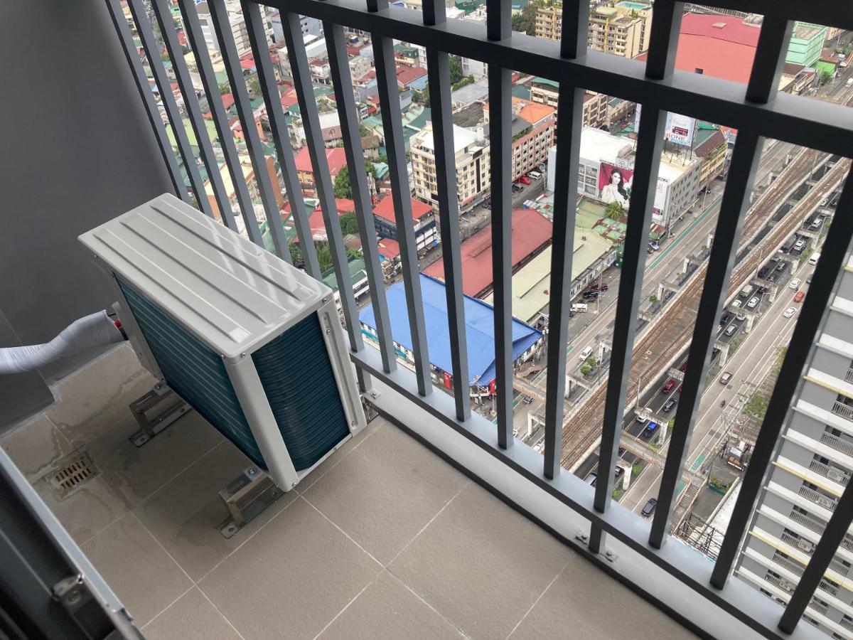 Penthouse Studio At Fame Residence 41St Floor, Shangrila-Megamall Manille Extérieur photo