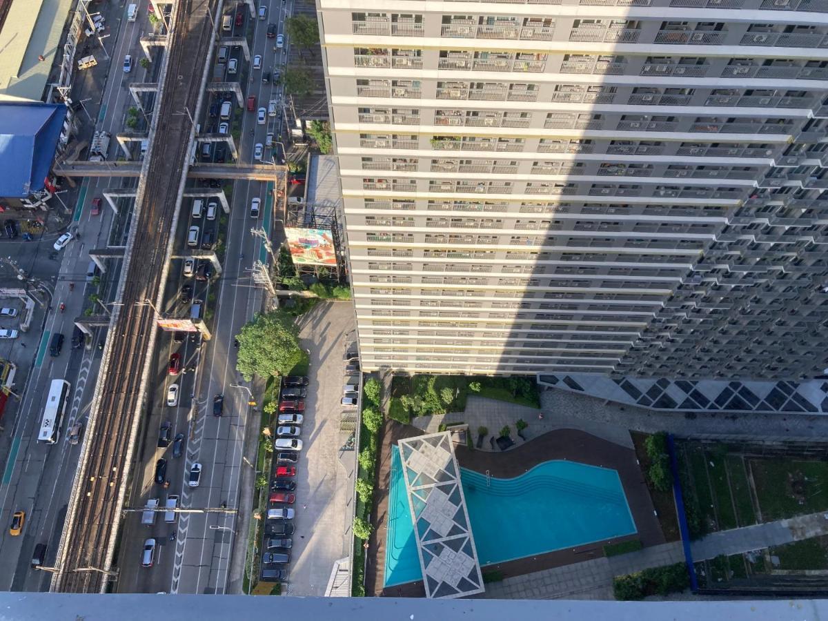 Penthouse Studio At Fame Residence 41St Floor, Shangrila-Megamall Manille Extérieur photo